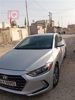 هیوندای ئەلەنترا